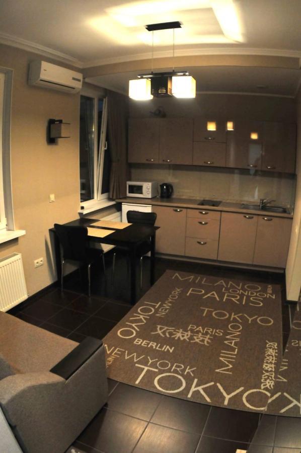 Main Street Apartments 키시나우 외부 사진