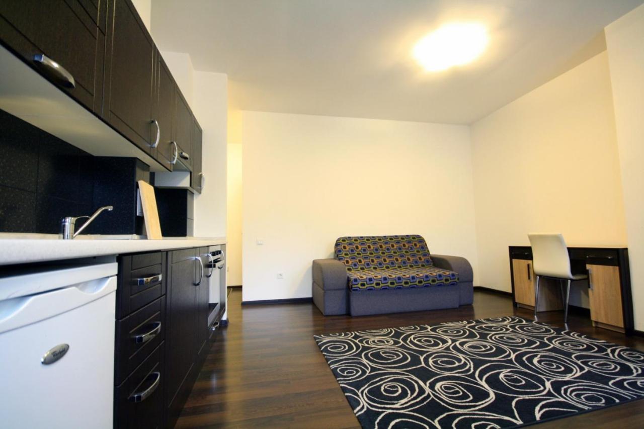 Main Street Apartments 키시나우 외부 사진